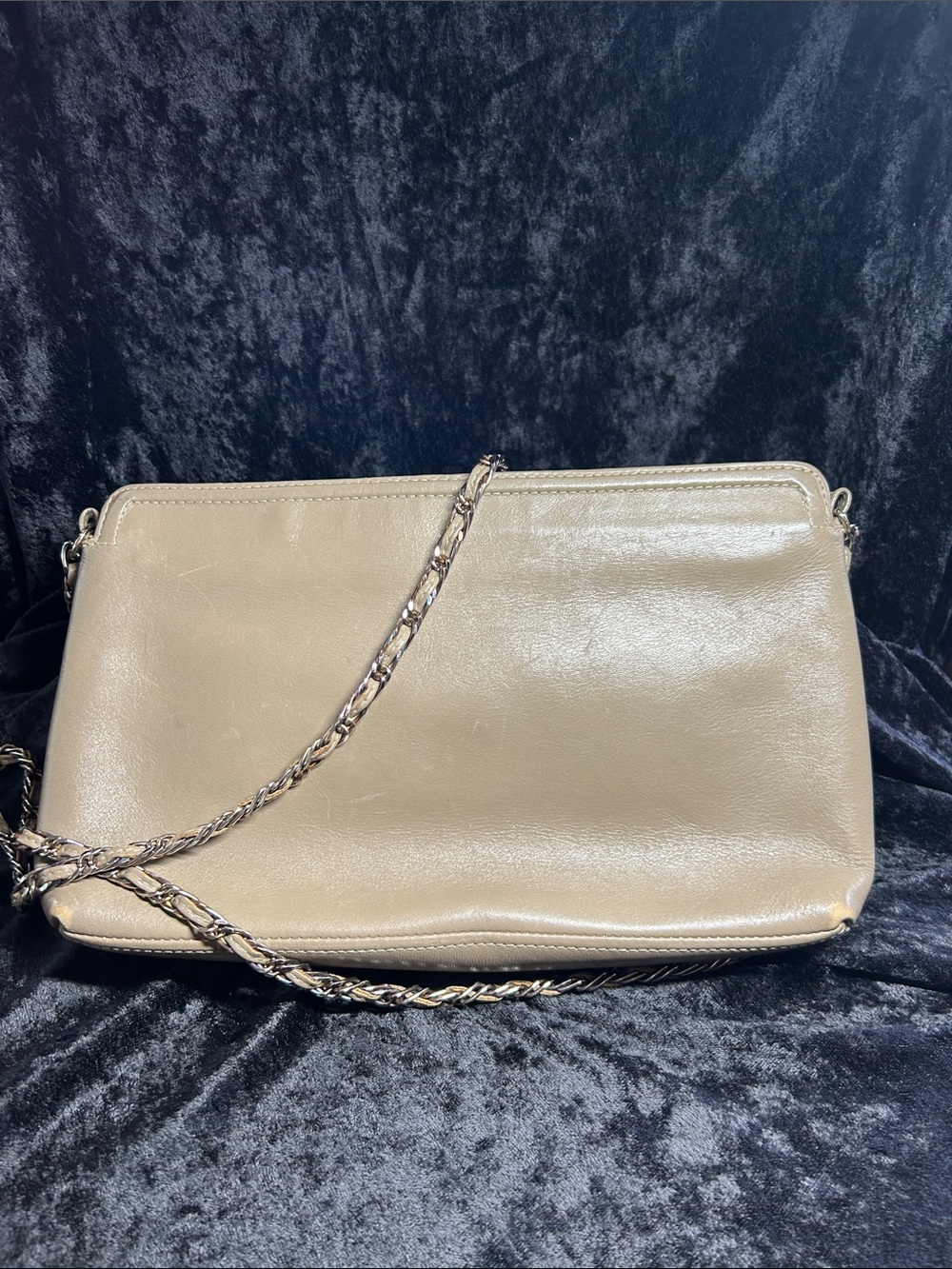 Ganson Elegant Beige Leather Shoulder Bag with Chain Strap